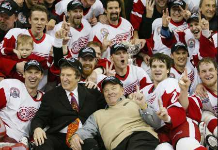 How many fingers am I holding up?