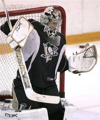 Marc-Andre Fleury leads all players with 20 pool points after round 2.