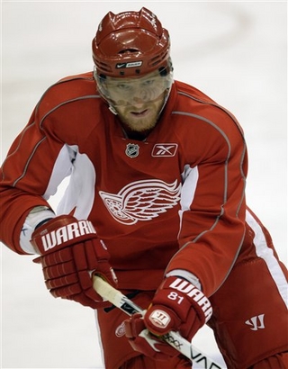 Will Hossa play spoiler - in the Finals and in the pool?